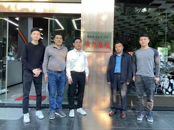 11a1b635f2f7dfbfd2f0f347efb66df